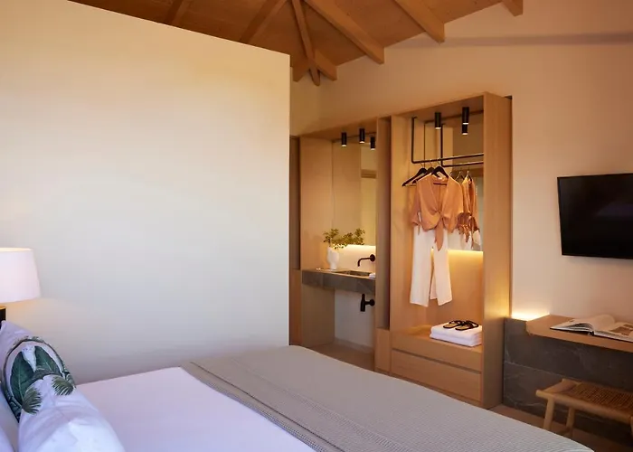 Epiphany Lefkada Tsoukaládhes