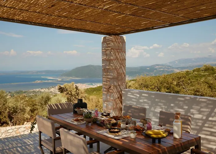 Villa Epiphany Lefkada Tsoukaládhes